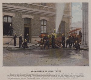 Mekanik og chauffører (farvet foto) af (after) French Photographer