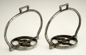 Et par stigbøjler, ca. 1525 (jern) af (attr.to) German School