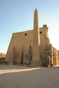 Luxor-templet, oldegyptisk arkitektur i Luxor