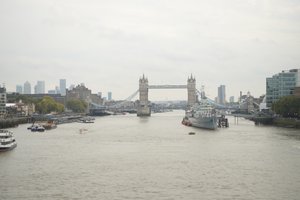 London Bridge over Themsen i hjertet af London af Albert Mansour