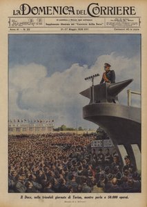 The Duce, i Torinos triumfdage, mens de talte til 50.000 arbejdere