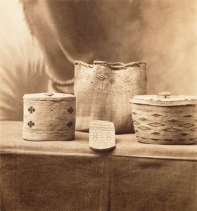 Native American Baskets af A.C. Vroman, ca. 1898 (platintryk) af Adam Clark Vroman