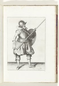 Øvelsen med skjold og spyd: soldaten bringer spydet tilbage til hvilestilling i tre gange, første sats (nr. 10), 1618 Nassausche Wapen-Handelinge, van Schilt, Spies, Rappier and the Targe: beyde figuerlick afbildet, og indrammet efter af Adam van Breen