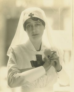 Lady Duff-Gordon som sygeplejerske (platintryk)