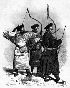 Portrætter af tre kinesiske bueskytter i traditionel dragt, i 1870
