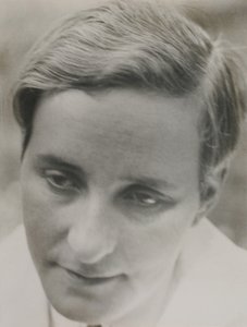 Selvportræt, ca 1931. af Aenne Biermann