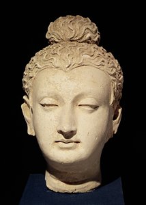Hoved af en Buddha, græsk-buddhistisk stil, fra Hadda (stuk)