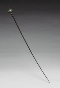 Beklædningsnål, ca. 1400 f.Kr. (støbt og bearbejdet bronze) af Age Bronze