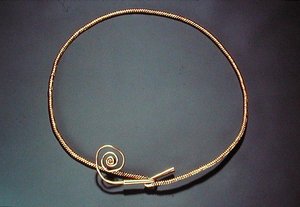 Torc, fra Tara, County Meath, middelbronzealder af Age Bronze