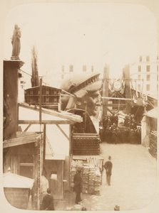 Udsigt over det ydre område af Monduit og Bechet værkstedet, der viser lederen af Frihedsgudinden, Paris, 1883