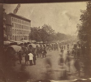 [Grand Army Review, Washington, D.C.], maj 1865. af Alexander Gardner