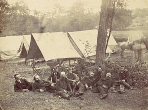 Gruppe i hovedkvarteret for Army of the Potomac, Antietam, oktober 1862, 1862. af Alexander Gardner