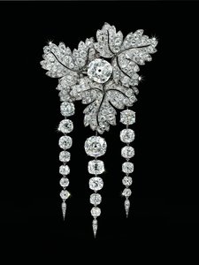 "Ribsblade" broche, ca. 1855