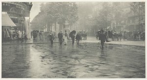 A Wet Day on the Boulevard, Paris, 1894, trykt ca. 1897. af Alfred Stieglitz
