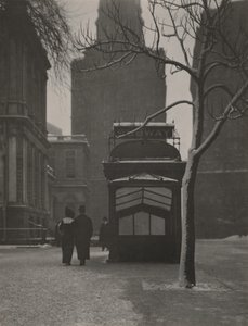 På rådhuset i New York af Alfred Stieglitz