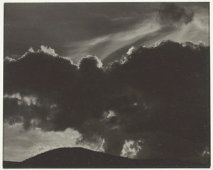 Tilsvarende, 1924. af Alfred Stieglitz