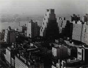 Fra mit vindue på Shelton, Sydøst af Alfred Stieglitz