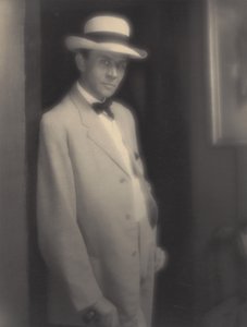 J. Nilsen Laurvik af Alfred Stieglitz