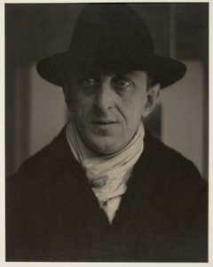 Marsden Hartley, 1916. af Alfred Stieglitz