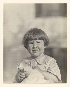 [Yvonne Boursault, Lake George] af Alfred Stieglitz