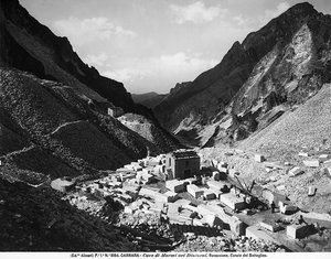 Ravaccione stenbrud, nær Carrara (s/h foto) af Fratelli Alinari
