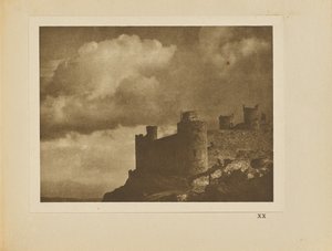 Skyer og slottet af Alvin Langdon Coburn