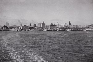 Californien: San Francisco Skyline, fra en færge til det sydlige Stillehav (s/h foto) af American Photographer (after)
