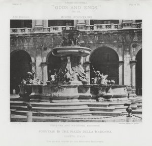 Springvand på Piazza Della Madonna, Loreto, Italien (s/h-billede)