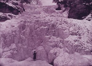 Hector Falls, Watkins Glen, om vinteren (s/h foto) af American Photographer (after)