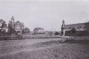 Old Orchard Beach, Maine: Rådhus og offentligt bibliotek; Postkontor; St Margaret