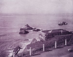 Seal Rocks and Cliff House ved Golden Gate, San Francisco (s/h foto) af American Photographer (after)
