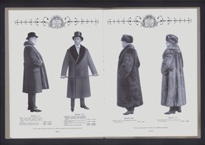 Opslag på to sider fra The Theatre of Fur Fashion (s/h-billede) af American Photographer (after)