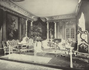 En udstilling af franske møbler af American Photographer
