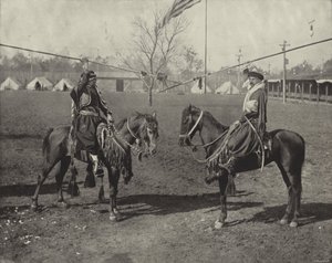 Arabiske Spearmen of the Wild East Show af American Photographer