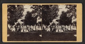Børn og legeplads, Oneida Community, New York State, ca. 1870 (s/h-billede) af American Photographer