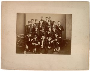 Hagers Class of 61 19 i antal, ca. 1870 (sepia foto) af American Photographer