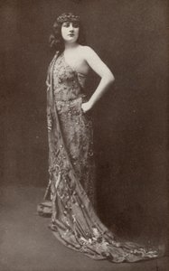 Mary Garden, som "Salome" (s/h-foto) af American Photographer