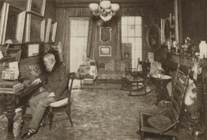 R H Stoddard, hans hjem i New York (s/h-foto) af American Photographer