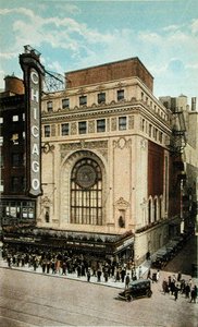 Postkort forestillende Chicago Theatre, ca. 1930 (farve litho) af American School