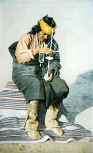 Pueblo mand borer turkis, ca. 1905 (farve litho) af American School