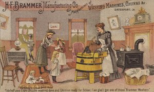 Kvinde, der bruger vaskemaskine af American School