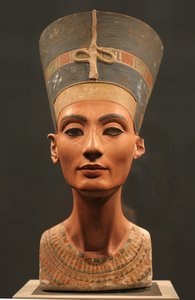 Nefertiti-busten, ca 1350 f.Kr