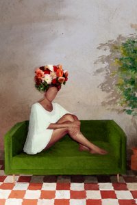 Kvinde med blomster på sofaen af Andile Bokweni