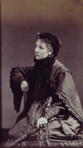 Portræt af Sarah Bernhardt (1844-1923) i bydragt af Andre Adolphe Eugene Disderi