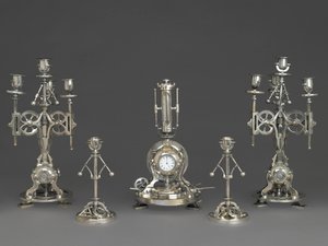 Fem stykke urgarniture, c.1880 (Silvered Bronze, Glass & Paper) af Andre Romain Guilmet
