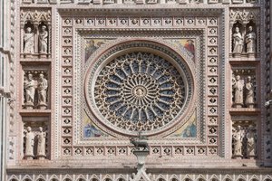 Rose vindue, Santa Maria Assunta-katedralen, Orvieto, Umbrien, Italien