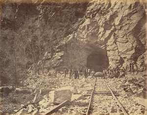 Billede 39. Den østlige ende af tunnelen, Weber Canon, 1869 (foto) af Andrew Joseph Russell
