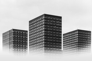 Misty City Towers af Andrey Kotov