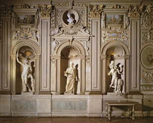 Galleria Carracci, detalje af den forgyldte stuk vægdekoration med nicher indeholdende marmorskulptur, 1597-1604 foto af Annibale Carracci
