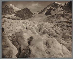 Eigergletscher nordvest for Eiger i Schweiz Le grand Glacier de l